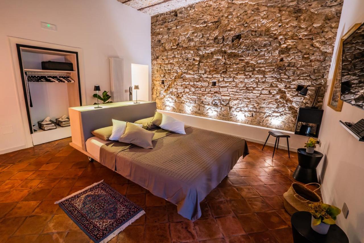 Vinto House Salerno Old Town Apartamento Exterior foto